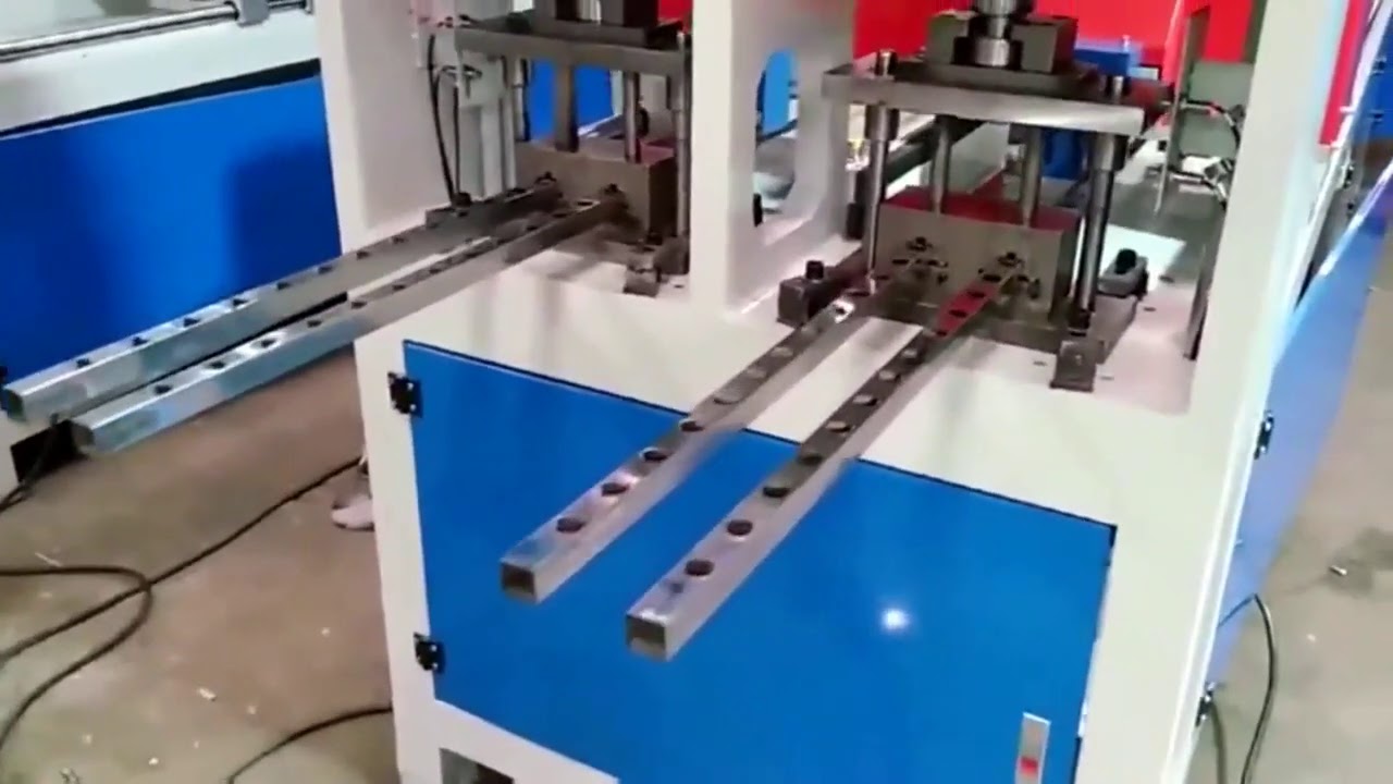 Пробивка отверстий на автоматической линии KMT серии KPH CNC
