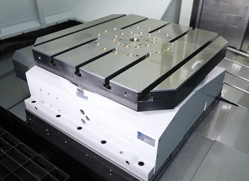 Горизонтальный фрезерный центр KHM 1250