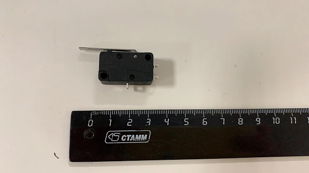 Микровыключатель (позиция 9) для станков серии "СКЕ"