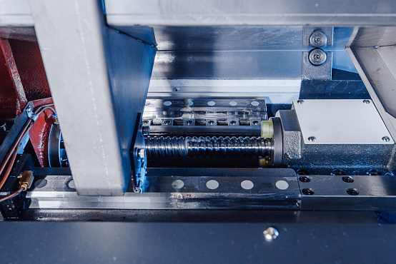 Токарно-фрезерный центр с наклонной станиной KTL 52M/500 ЦТО CNC