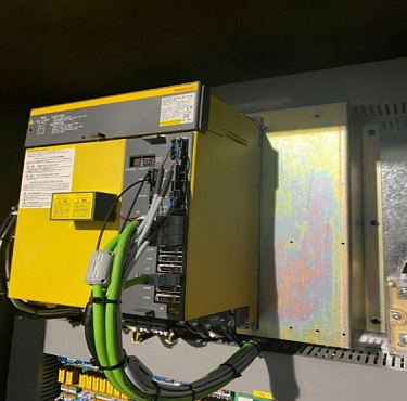 Вертикальный обрабатывающий центр KVL 1000A (VMC1000P)  4-оси