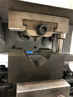 Гидравлический пресс для угловой резки металлического профиля KPC-18NC