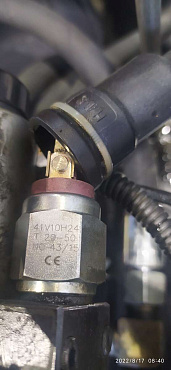 Реле давления 41V10H24 станка CKE