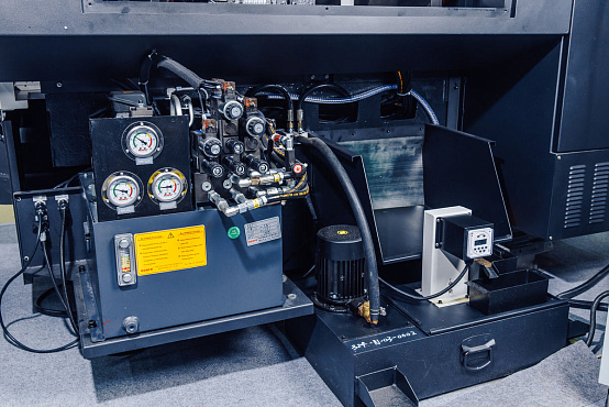 Токарно-фрезерный центр с наклонной станиной KTL 52M/500