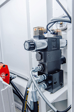 Токарно-фрезерный центр с наклонной станиной KTL 52M/500